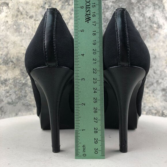 Tahari Women's Size 7.5M Daliah Black Criss Cross Peep Toe High Heel Pumps - Picture 8 of 16